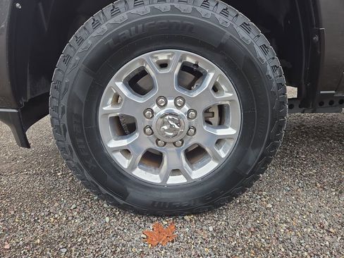 Used 2024 RAM 2500 Laramie image 10