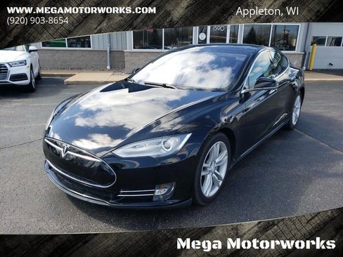 Used 2013 Tesla Model S Performance image 1