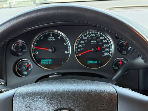 Used 2011 Chevrolet Silverado 2500 LTZ w/ LTZ Plus Package AWD/4WD image 23