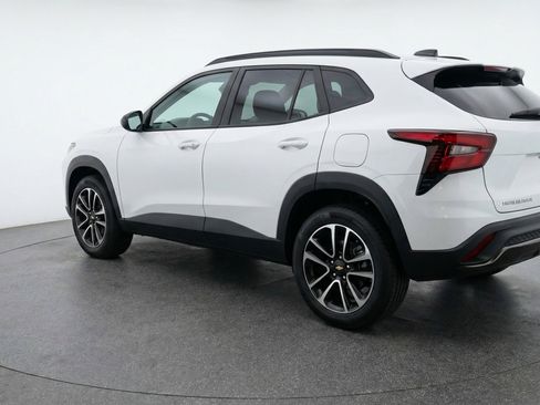 Used 2025 Chevrolet TrailBlazer LT image 6