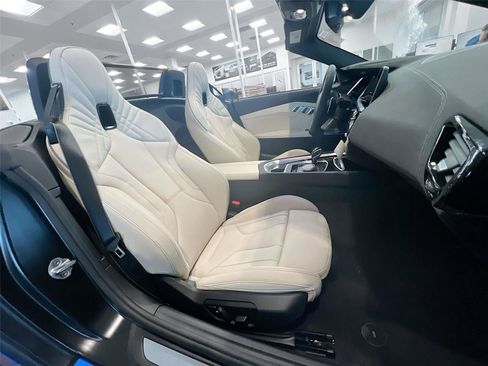 New 2026 BMW Z4 M40i w/ Shadowloine Package RWD image 19