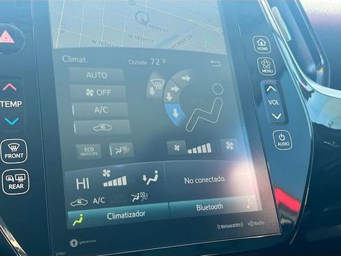 Used 2021 Toyota Prius Prime XLE image 16