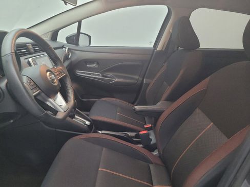 Used 2022 Nissan Versa SR w/ Convenience Package FWD image 17