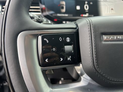 Used 2024 Land Rover Range Rover Autobiography AWD/4WD image 22