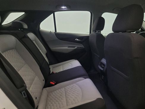 Used 2019 Chevrolet Equinox LS AWD/4WD image 19