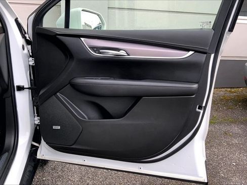 Used 2019 Cadillac XT5 Luxury FWD image 24