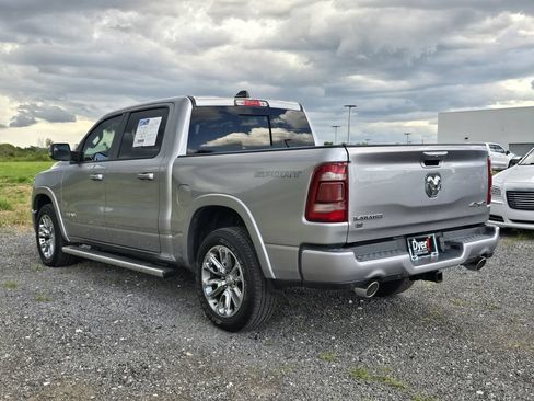 Used 2022 RAM 1500 Laramie w/ Sport Appearance Package AWD/4WD image 7
