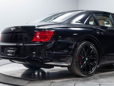 Used 2021 Bentley Flying Spur W12 AWD/4WD image 41