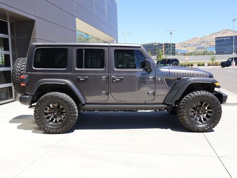 Used 2025 Jeep Wrangler Unlimited Rubicon 392 AWD/4WD image 4