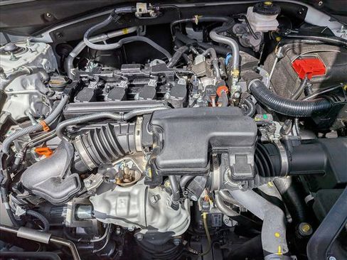 Certified 2025 Acura ADX A-Spec image 23