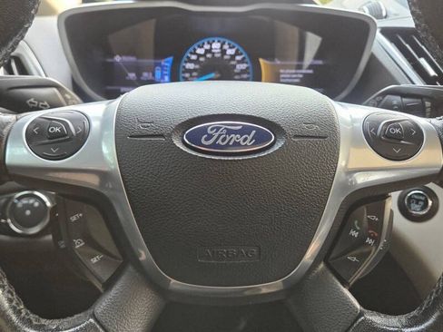 Used 2013 Ford C-MAX SEL FWD image 15