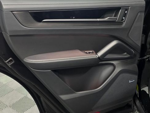 New 2026 Porsche Cayenne GTS image 21