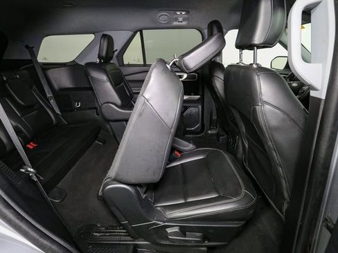 Used 2023 Ford Explorer XLT w/ Equipment Group 202A image 19