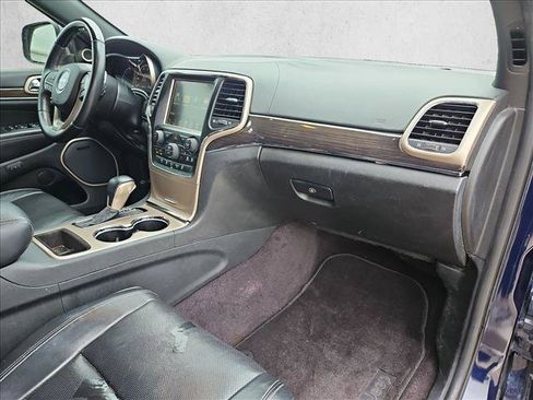 Used 2017 Jeep Grand Cherokee Overland RWD image 22