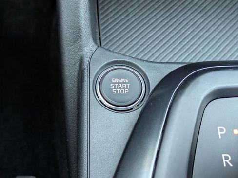 Used 2025 Kia K4 FWD image 29