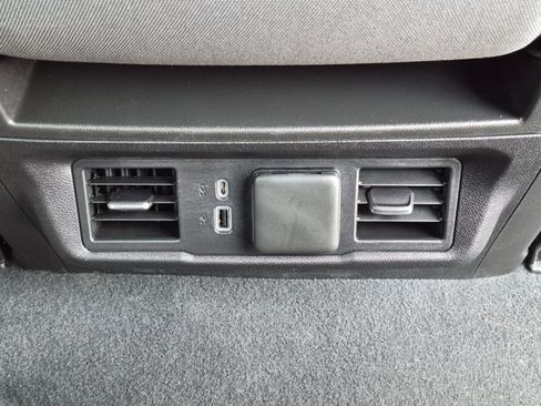 Used 2024 Chevrolet Silverado 1500 LT AWD/4WD image 16