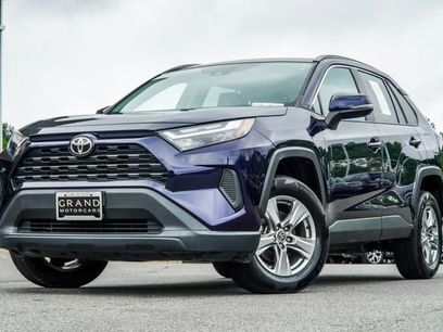 Used 2022 Toyota RAV4 XLE