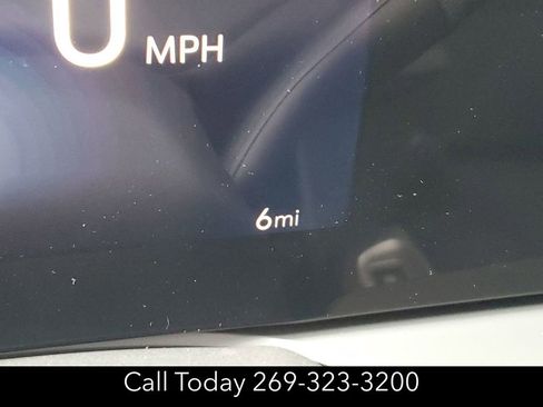 New 2025 Buick Envista Preferred w/ Advanced Safety Package image 12