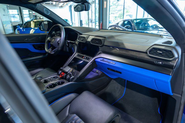 Used 2023 Lamborghini Urus S AWD/4WD image 22