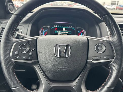 Certified 2022 Honda Pilot TrailSport image 28