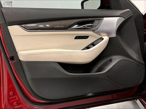 Used 2023 Cadillac CT5 Sport image 21