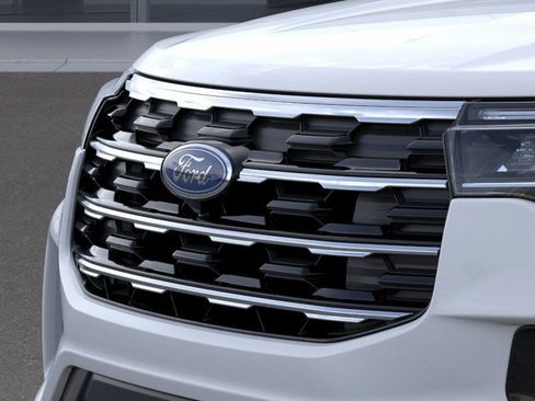 New 2026 Ford Explorer Active w/ Active Comfort Package image 17