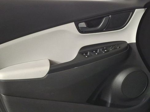 Used 2023 Hyundai Kona SEL w/ Cargo Package AWD/4WD image 14