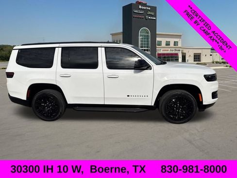 Used 2025 Jeep Wagoneer Series II w/ Premium Group I AWD/4WD image 2
