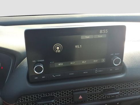Used 2025 Honda HR-V Sport image 21