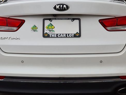 Used 2018 Kia Optima LX w/ Convenience Package image 21