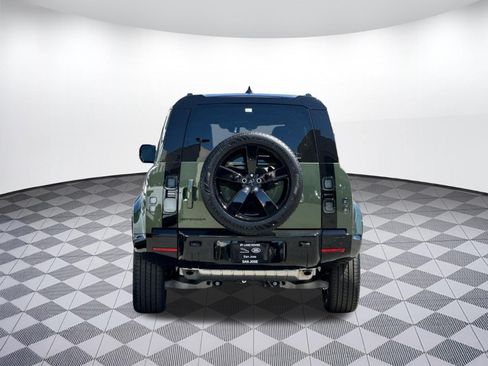 New 2026 Land Rover Defender 110 X-Dynamic SE AWD/4WD image 8