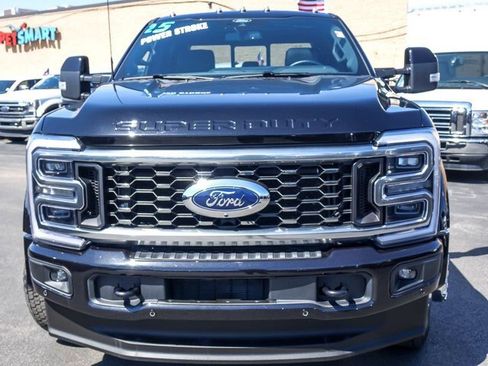 Certified 2025 Ford F450 Platinum AWD/4WD image 5