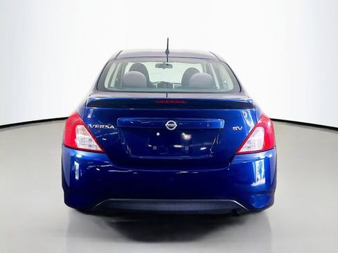 Used 2018 Nissan Versa SV FWD image 21