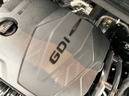 Used 2024 Kia Sorento S FWD image 31