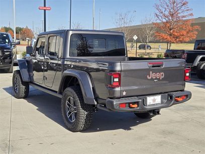 New 2026 Jeep Gladiator Mojave