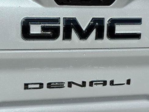 New 2026 GMC Sierra 2500 Denali Ultimate image 28