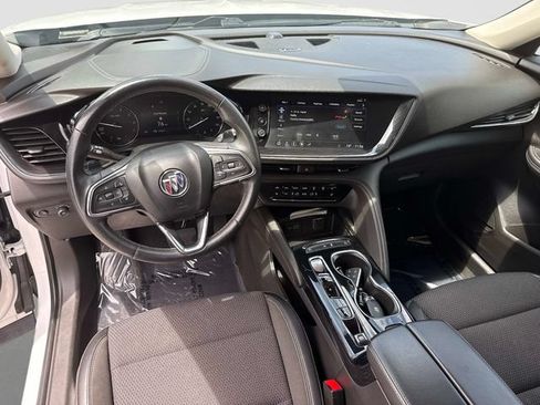 Used 2022 Buick Envision Preferred FWD image 16