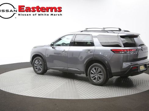 Used 2022 Nissan Pathfinder SV AWD/4WD image 60