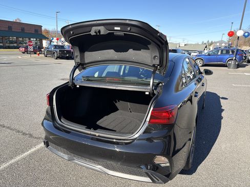 Certified 2023 Kia Forte LXS image 29