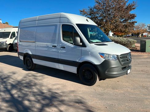 New 2026 Mercedes-Benz Sprinter 2500 image 7