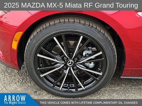 Used 2025 MAZDA MX-5 Miata RF Grand Touring RWD image 17