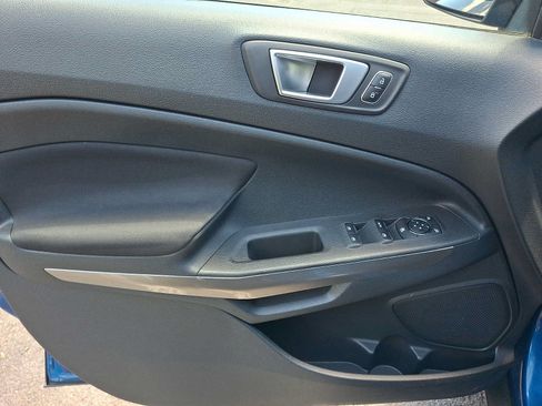Used 2018 Ford EcoSport SE w/ SE Convenience Package FWD image 12