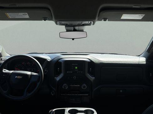 Used 2022 Chevrolet Silverado 1500 Custom image 9