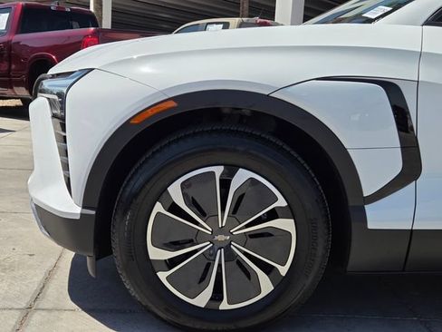 Certified 2026 Chevrolet Blazer EV LT FWD image 9