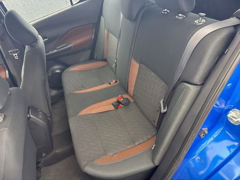 Used 2024 Nissan Kicks SR image 31