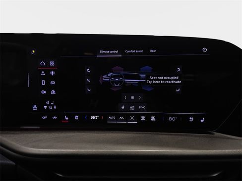 Certified 2025 Audi Q5 Prestige w/ 20" Wheel Package image 26