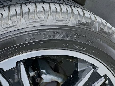 Used 2021 Ford Expedition Limited RWD image 32