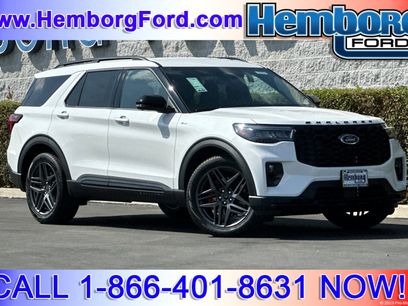 New 2025 Ford Explorer ST-Line w/ Premium Package