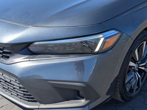 Used 2023 Honda Civic EX-L image 12