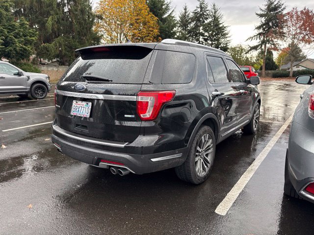 Used 2018 Ford Explorer Platinum AWD/4WD image 3